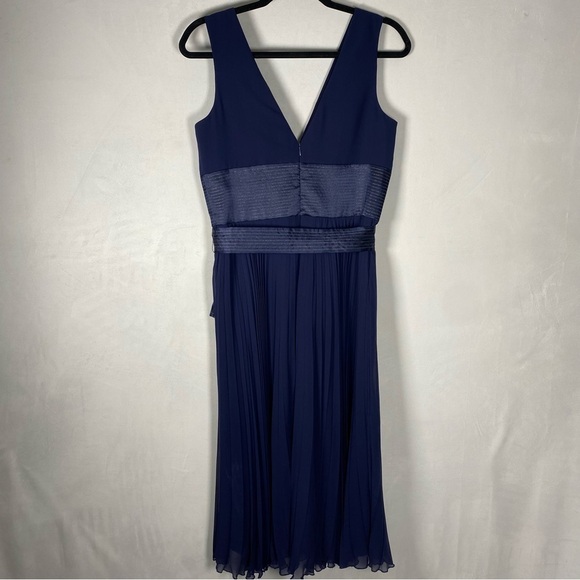 Max & Cleo Navy Blue Pleated Midi Sleeveless Dress Belt size 10 Medium DDC6C71M - Picture 7 of 10